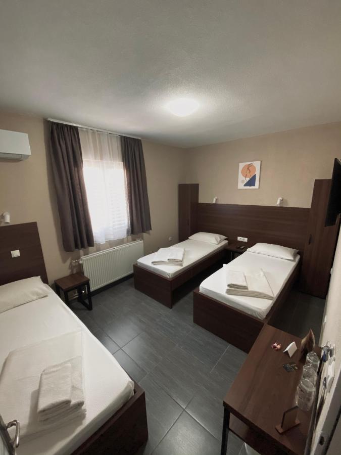 Hotel Djerdan كرالييفو المظهر الخارجي الصورة