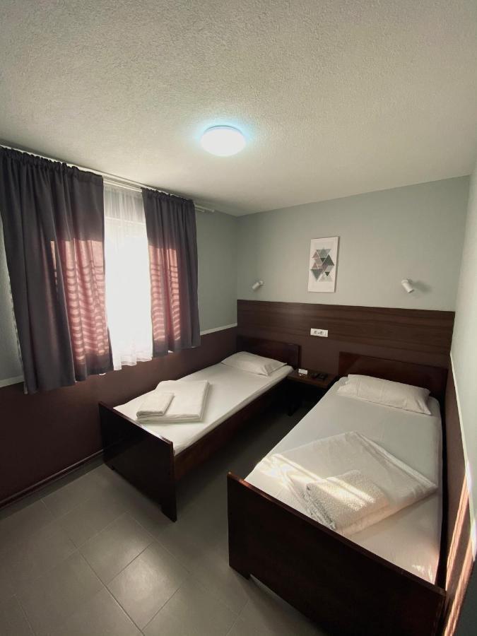 Hotel Djerdan كرالييفو المظهر الخارجي الصورة