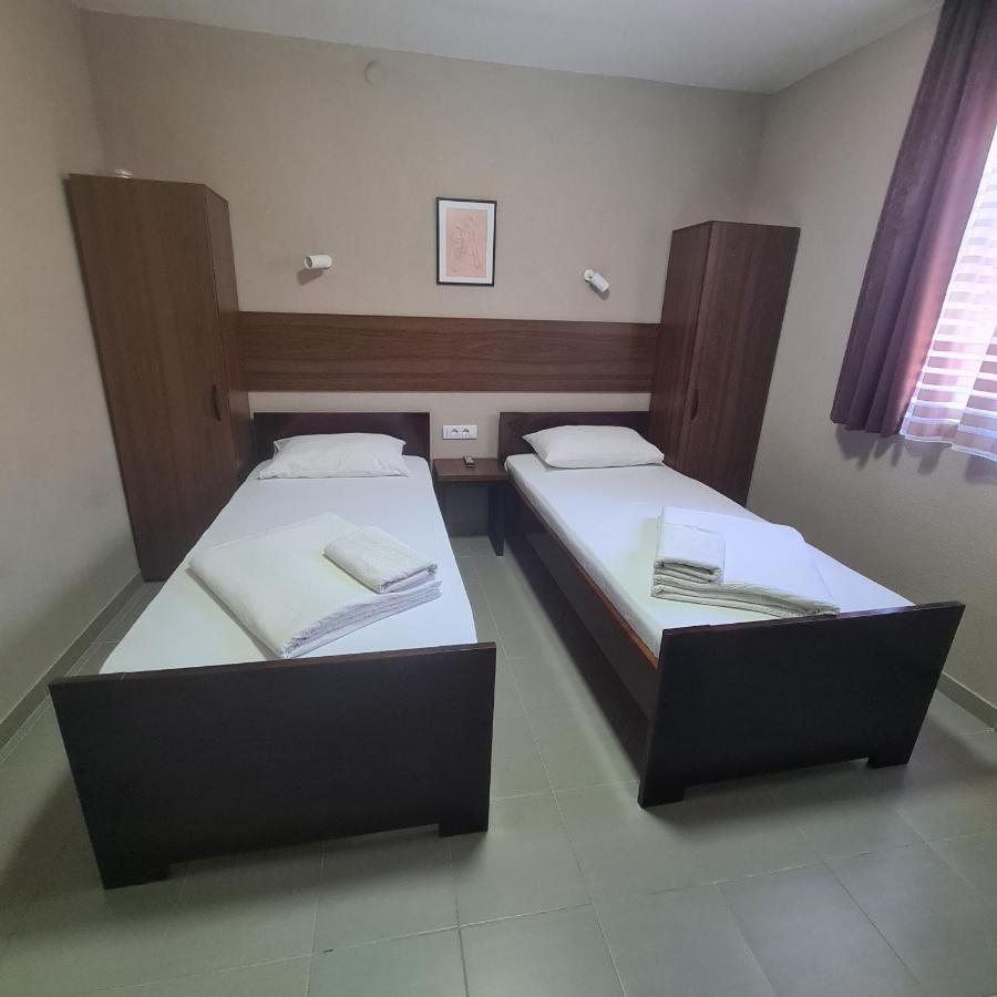 Hotel Djerdan كرالييفو المظهر الخارجي الصورة